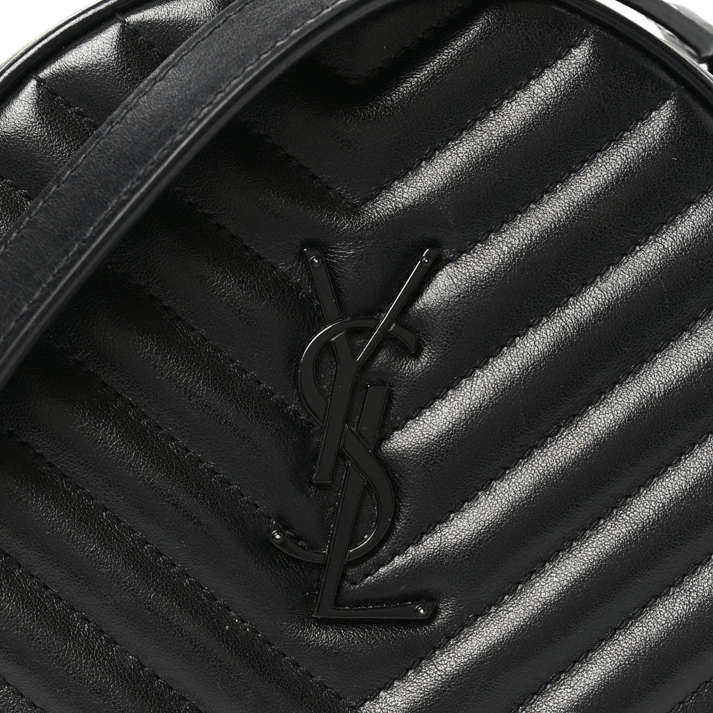 Calfskin Matelasse Chevron Round Vinyle Camera Bag Black