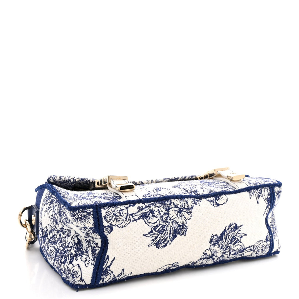 Canvas Embroidered Reve D'Infini Small Diorcamp Messenger  Blue