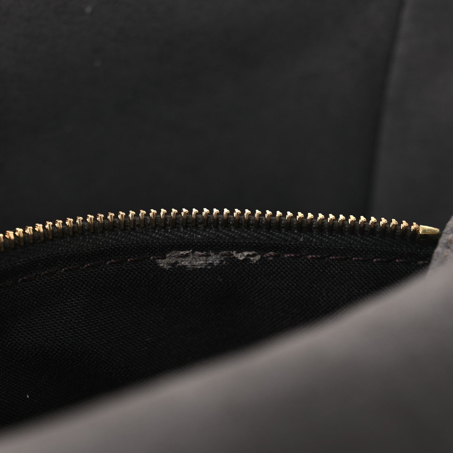 Chenille FF Embroidered Baguette Antracite Asfalto