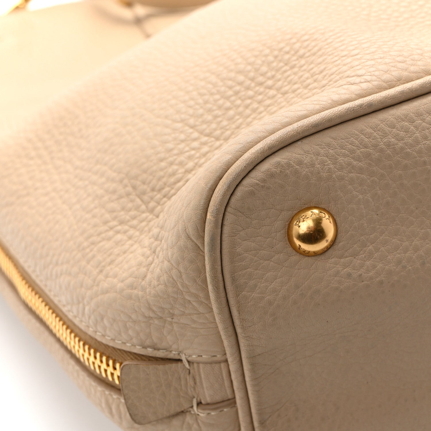 Vitello Phenix Tote Argilla