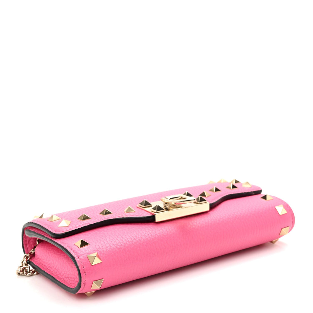 Pebbled Calfskin Rockstud Flip Lock Wallet On Chain Feminine Pink