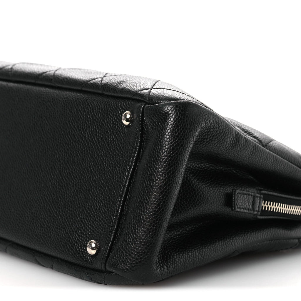 Caviar Quilted Timeless CC Soft Tote Black