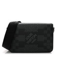 Damier Graphite 3D Studio Messenger