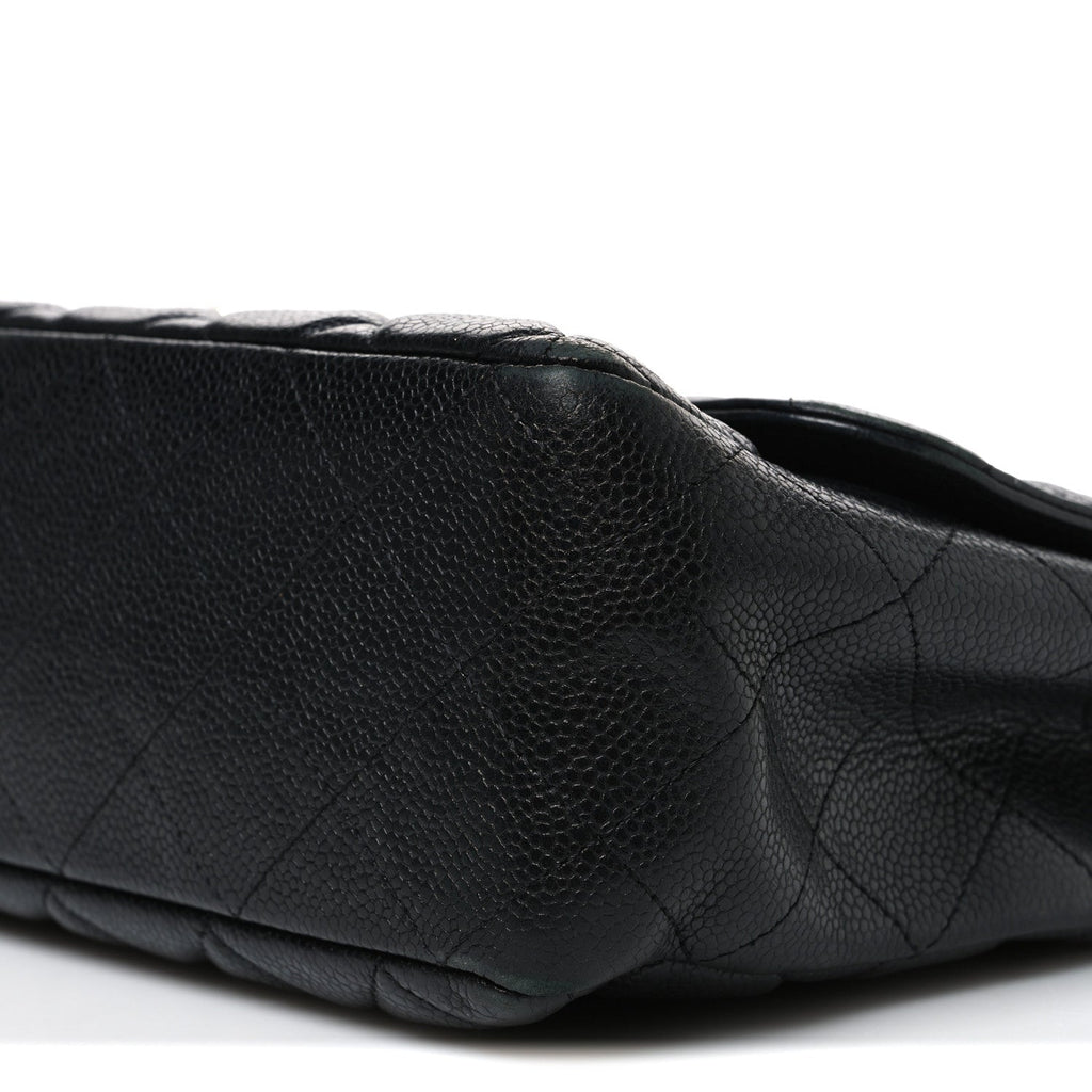 Caviar Quilted Jumbo Single Flap Black