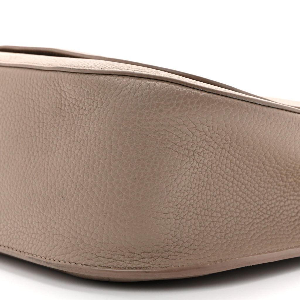 Grained Calfskin Hunting Bag II Stone