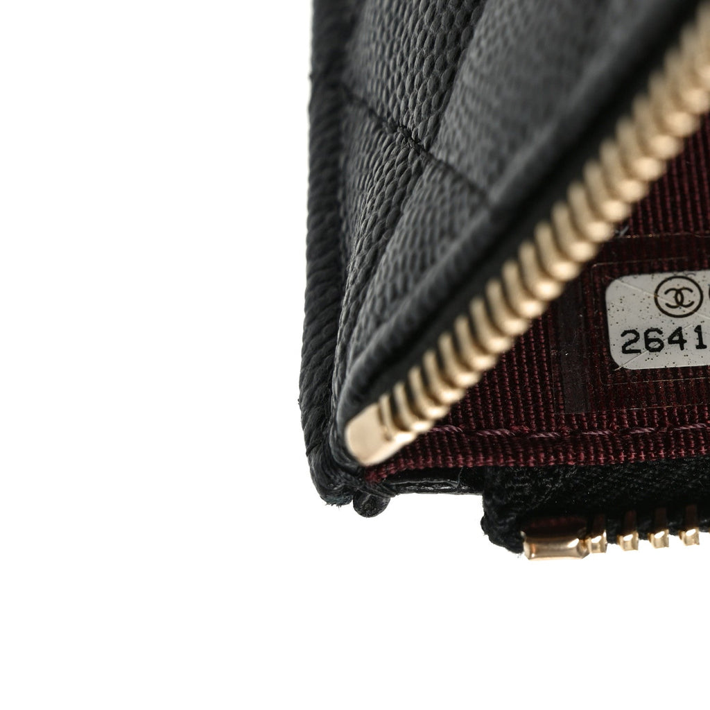 Caviar Quilted Classic Zip Pouch Black