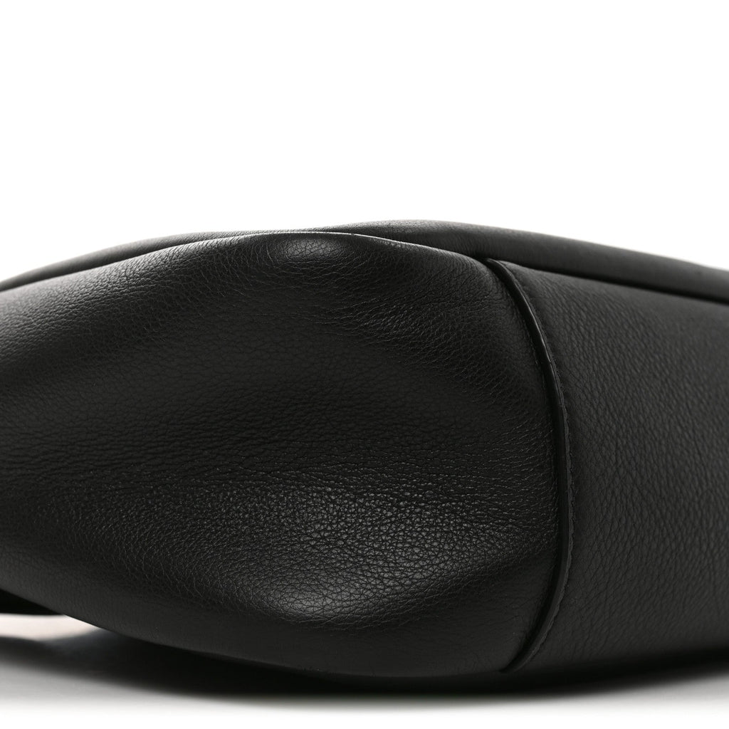 Smooth Calfskin Large Le 5 A 7 Soft Hobo Black