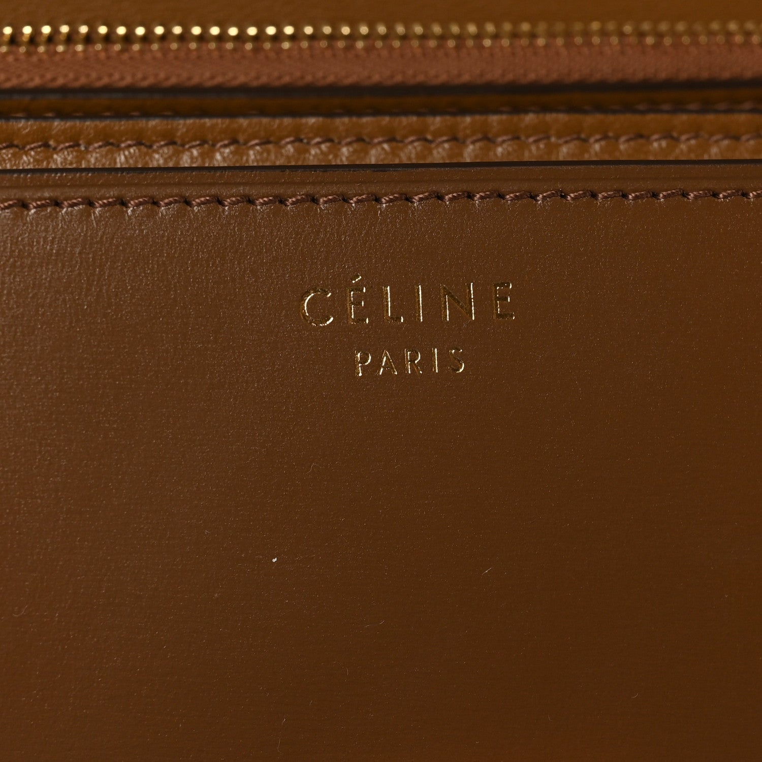 Box Calfskin Medium Classic Box Flap Bag Camel
