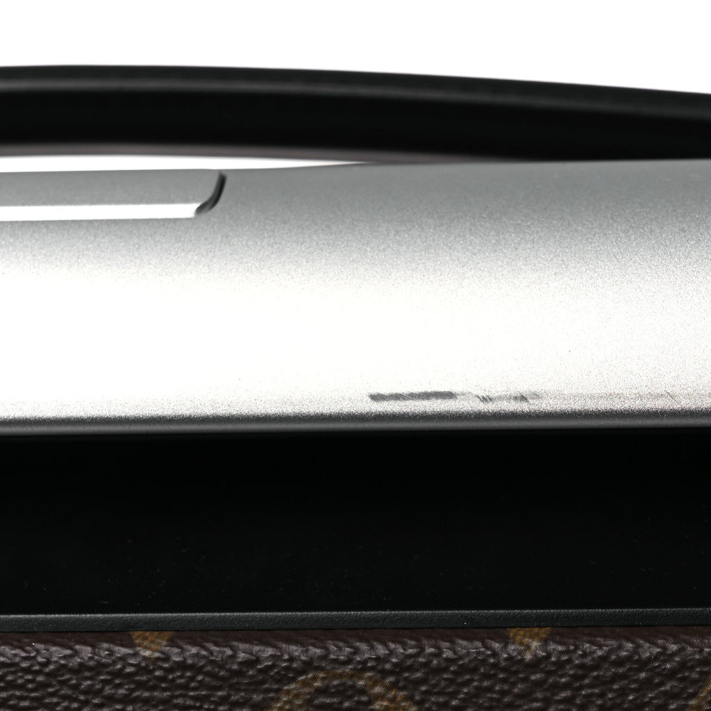 Monogram Horizon 55 Black