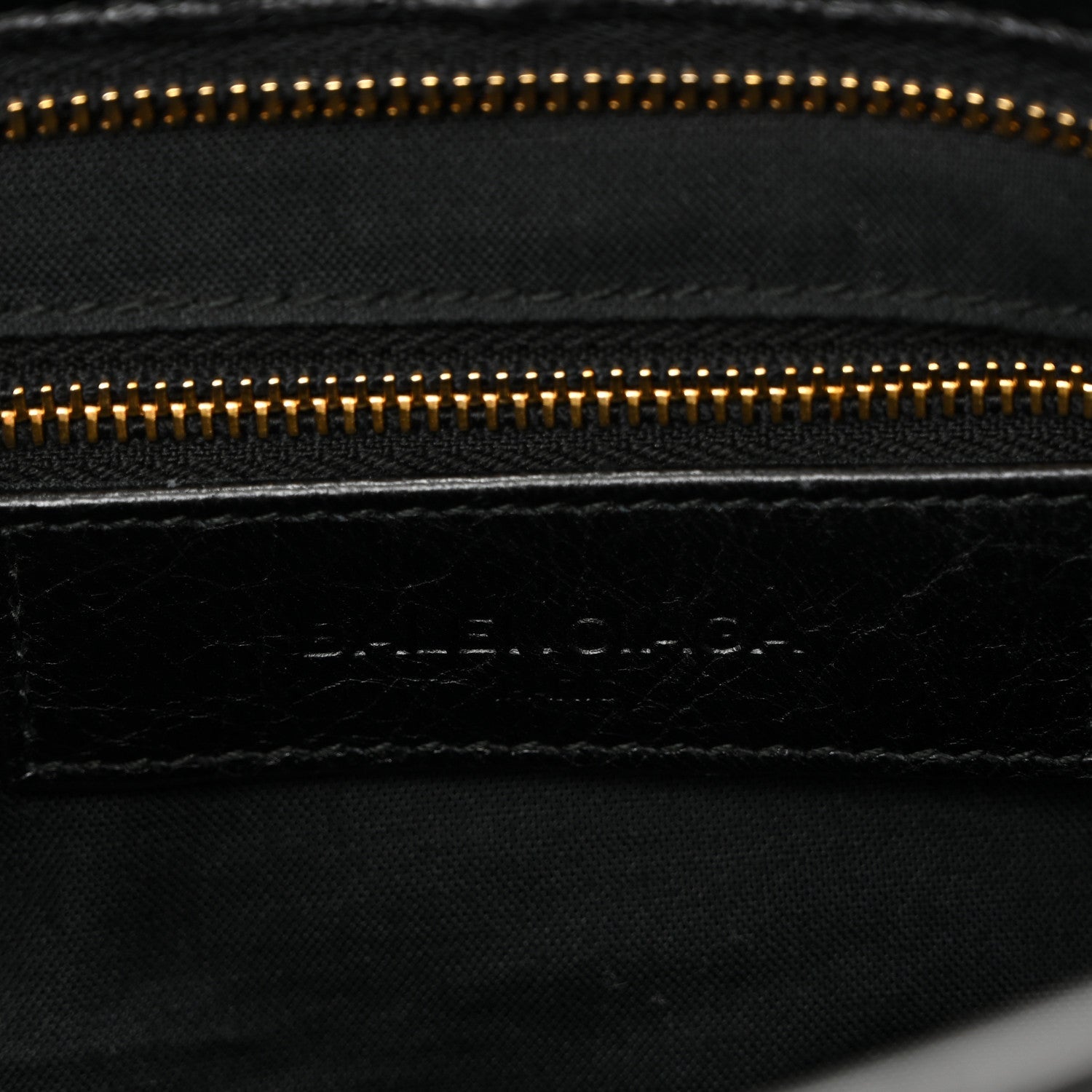 Agneau Classic Gold Hardware S City Black