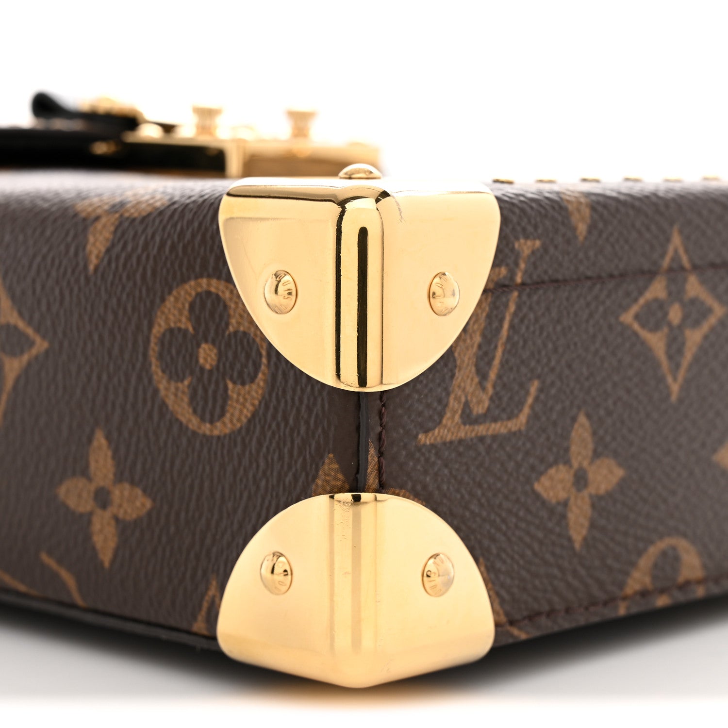 Reverse Monogram Camera Box NM