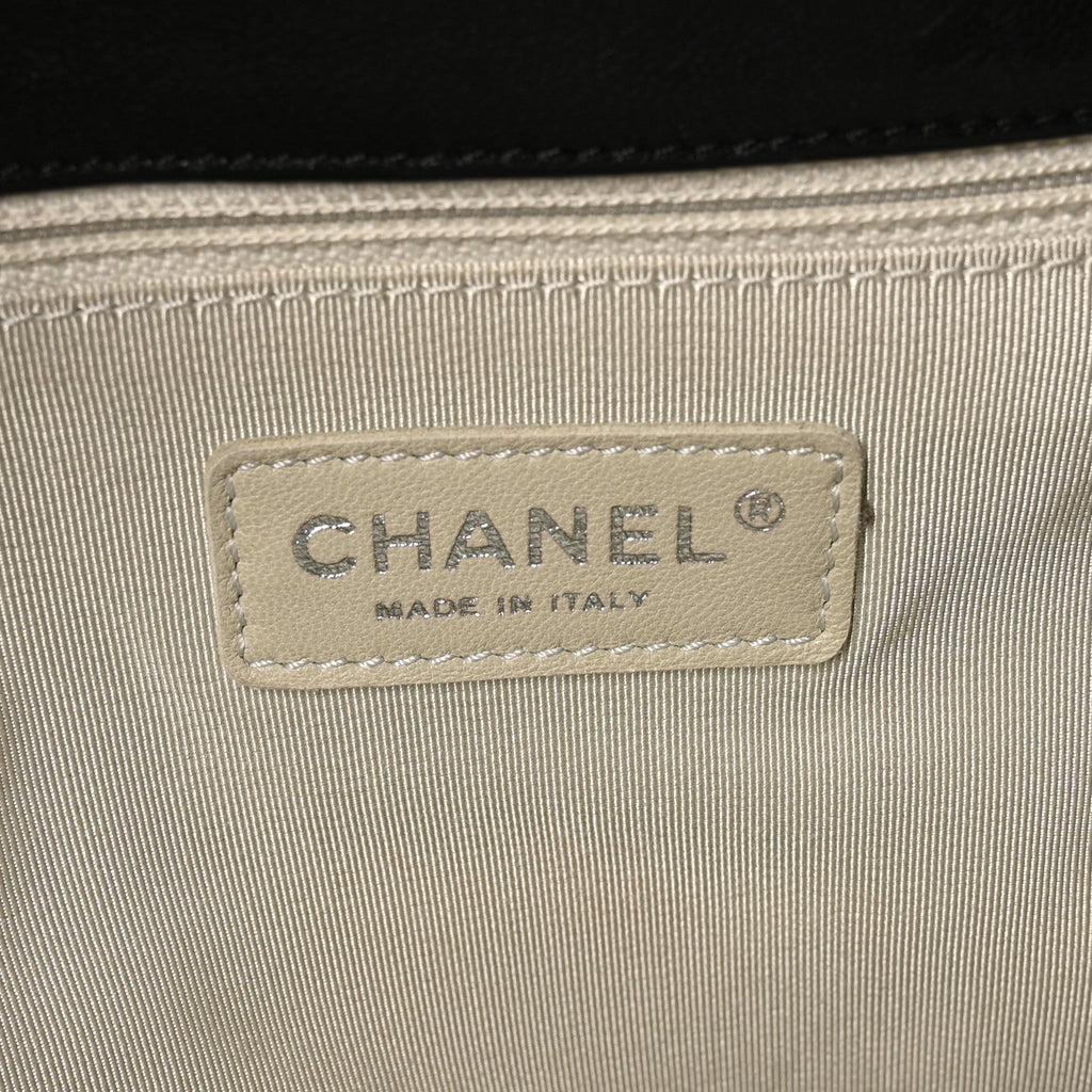 Washed Lambskin Quilted Maxi Chain Around Flap Black