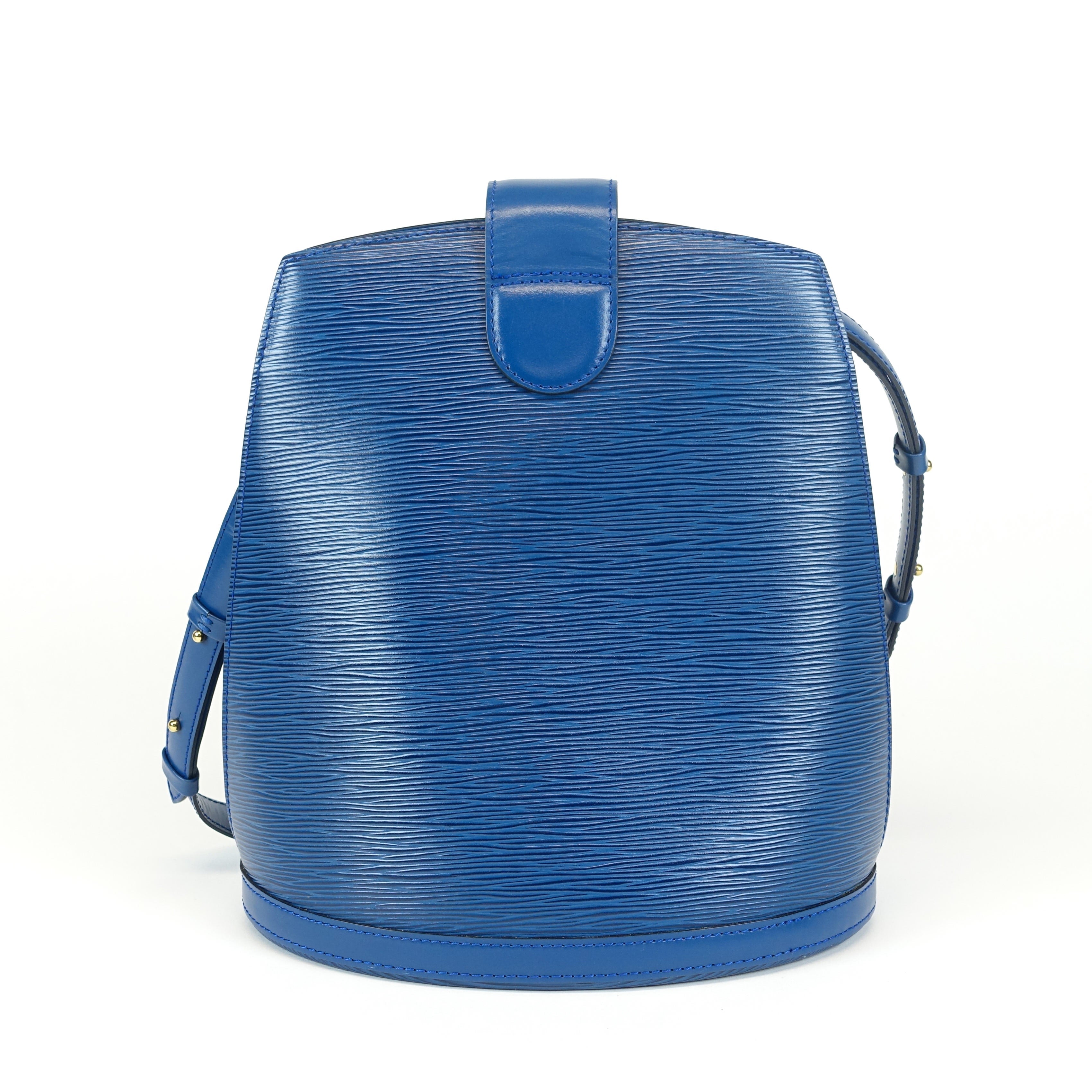 Louis Vuitto Cluny Shoulder Bag