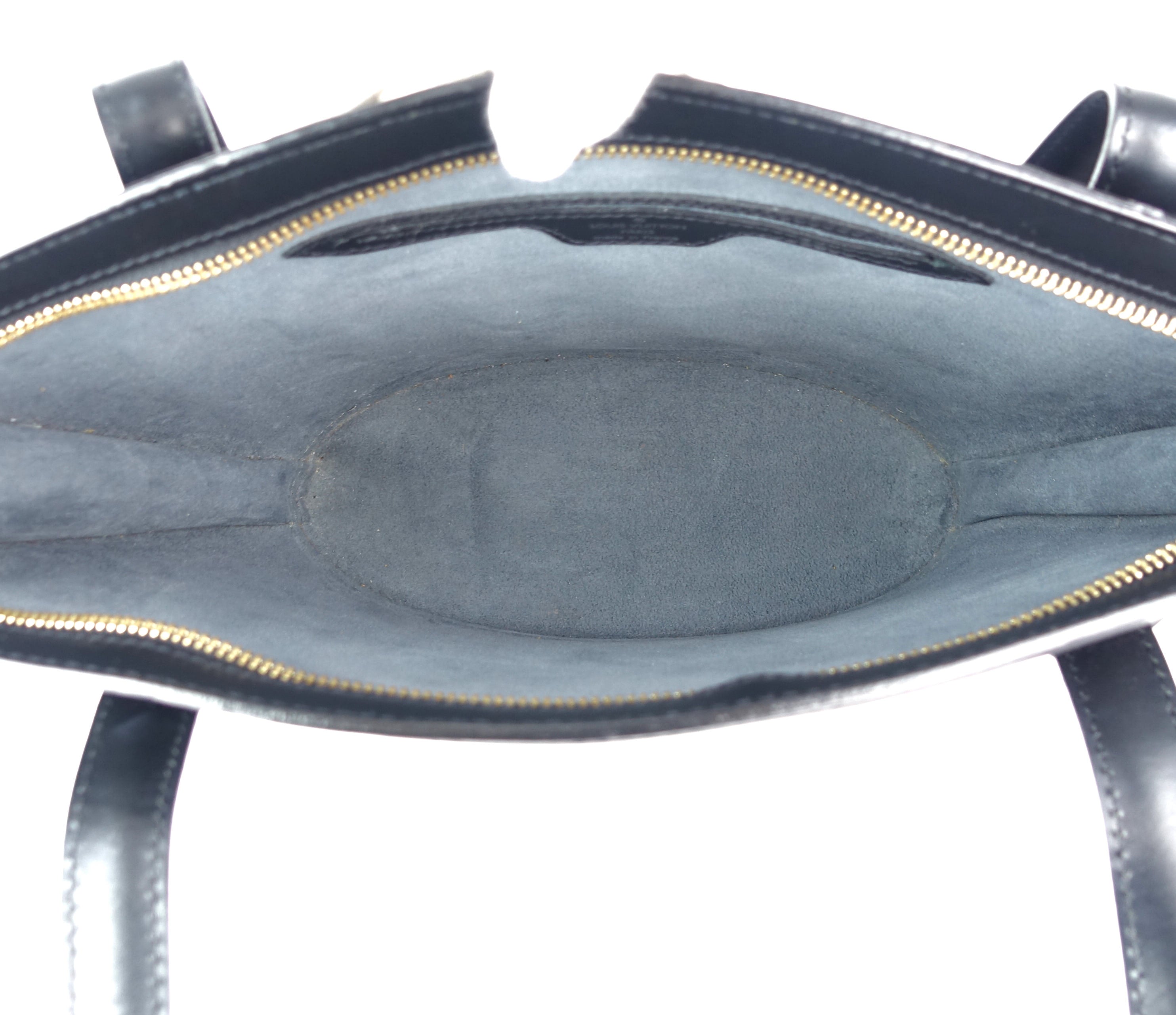Louis Vuitto Saint Jacques GM Epi Leather Shoulder Bag