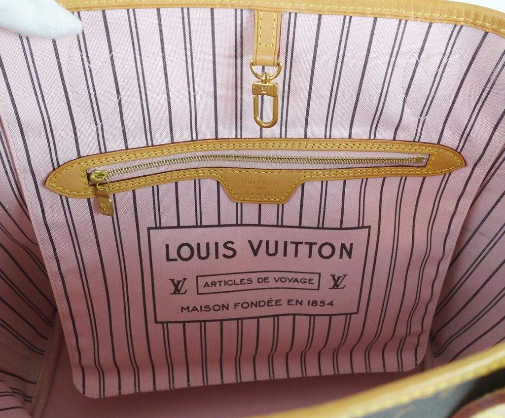 Louis Vuitto Neverfull MM Monogram Canvas Tote Bag with Pochette