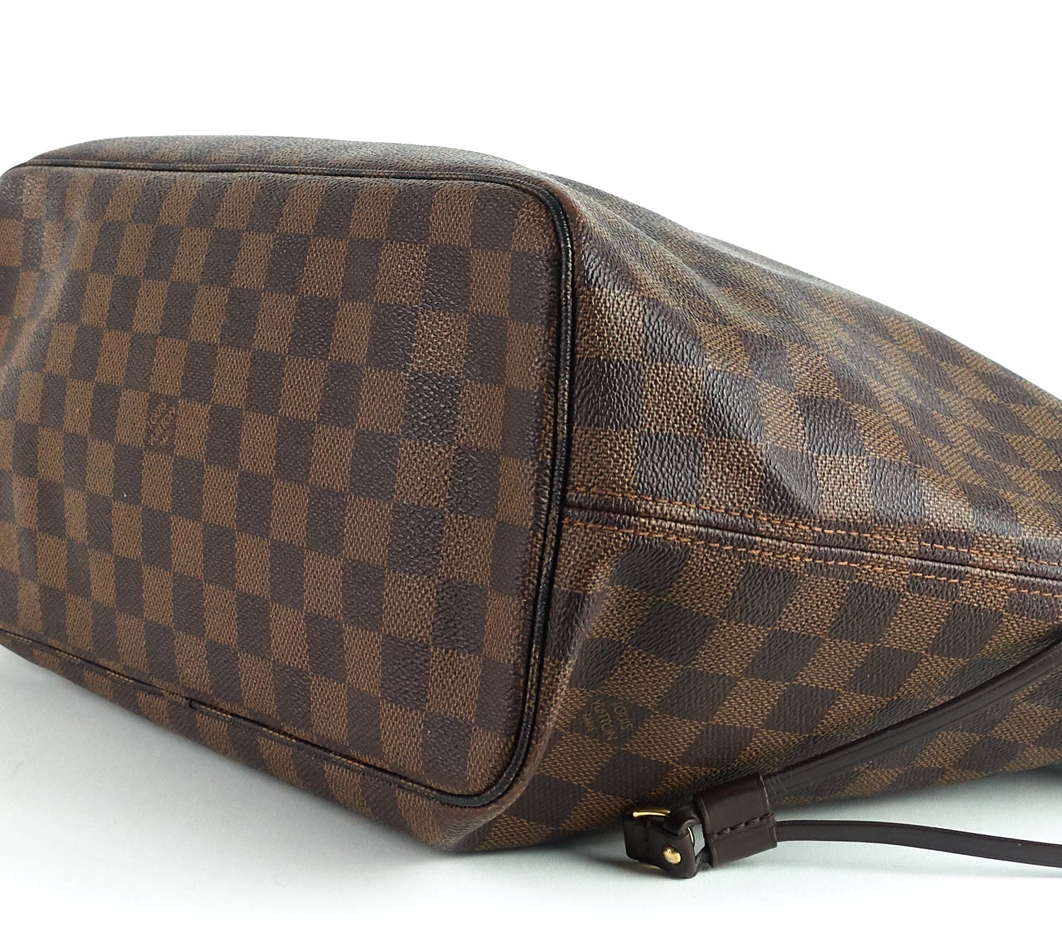 Louis Vuitto Neverfull MM Damier Ebène Canvas Tote Bag