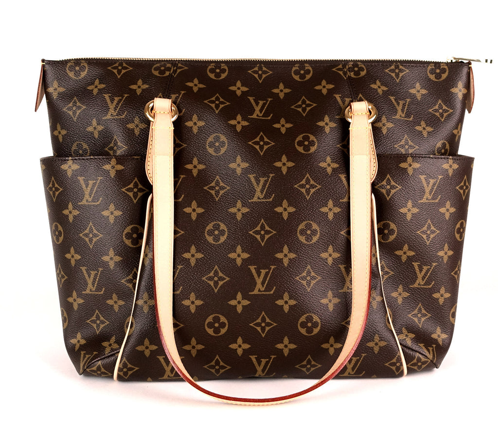 Louis Vuitto Totally MM Monogram Canvas Shoulder Bag
