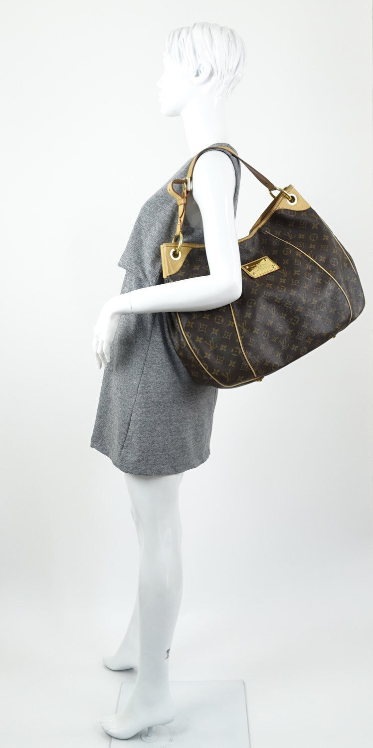 Louis Vuitto Galliera GM Monogram Canvas Shoulder Bag