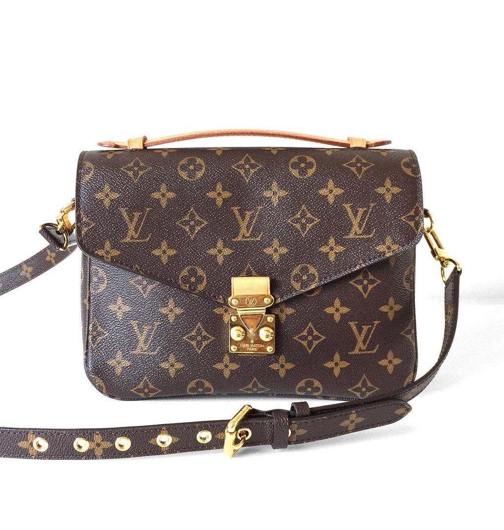 Louis Vuitto Pochette Metis Monogram Canvas Shoulder Bag