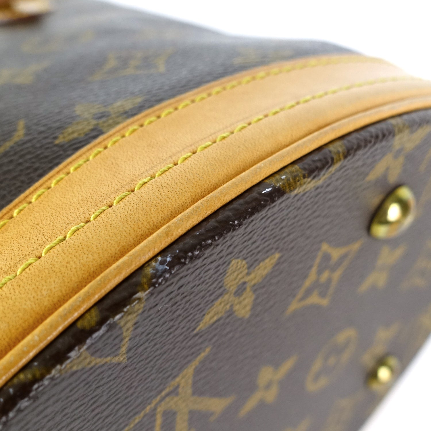 Louis Vuitto Bucket PM Monogram Canvas Shoulder Bag with Pouch