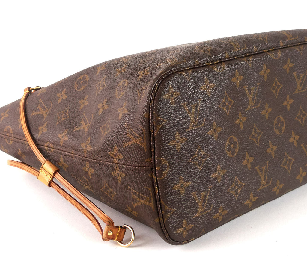Louis Vuitto Neverfull MM Monogram Canvas Tote Bag